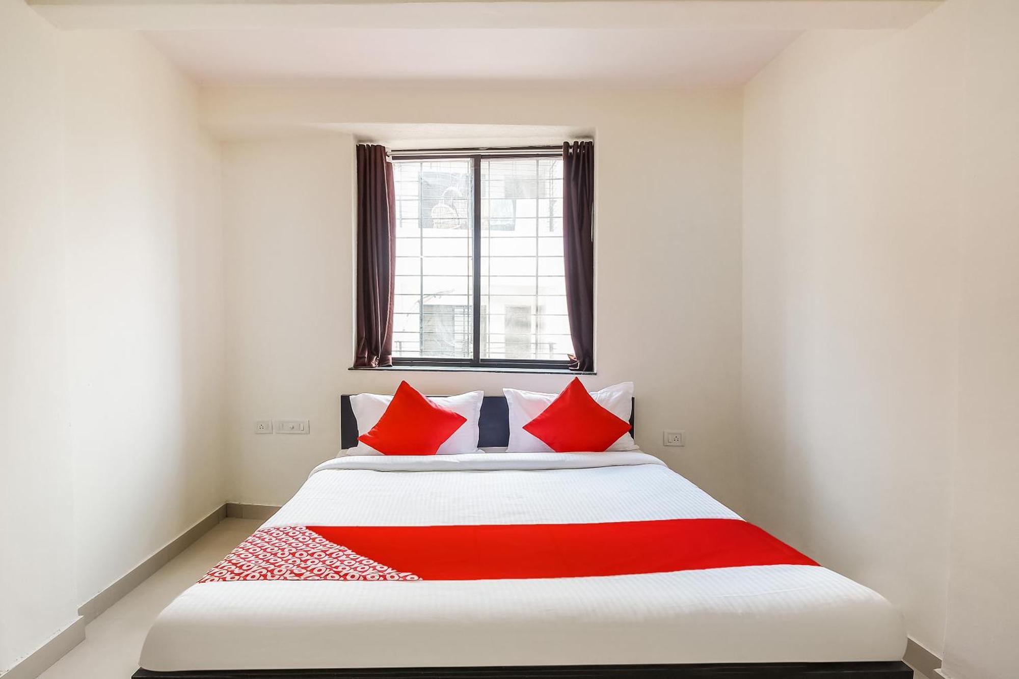 Hotel O Galaxy Near Inox Πούνε Εξωτερικό φωτογραφία