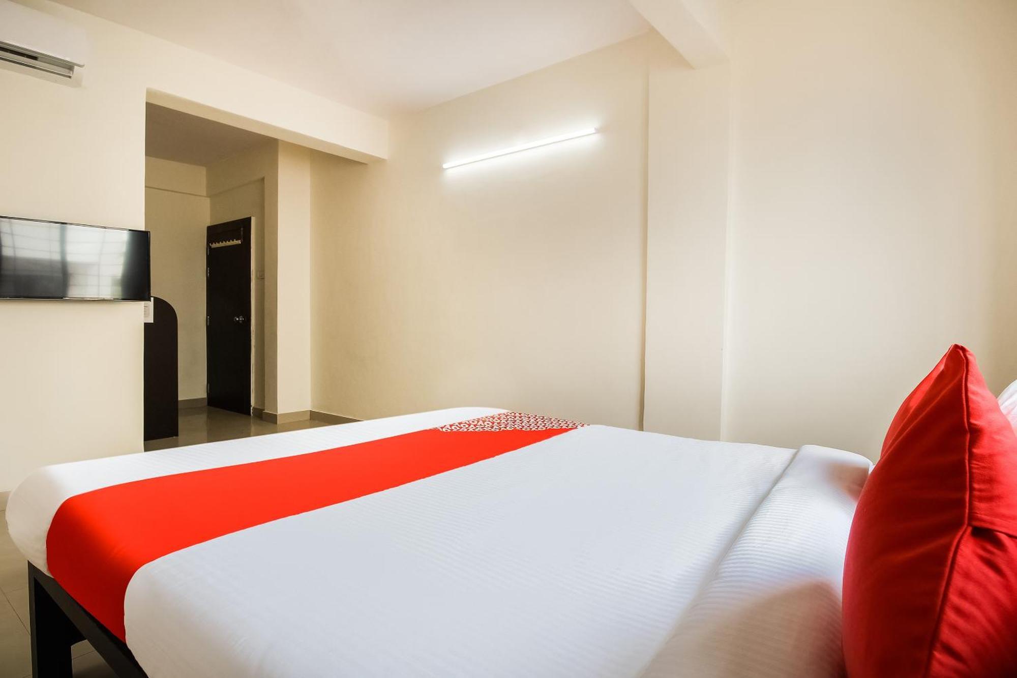 Hotel O Galaxy Near Inox Πούνε Εξωτερικό φωτογραφία