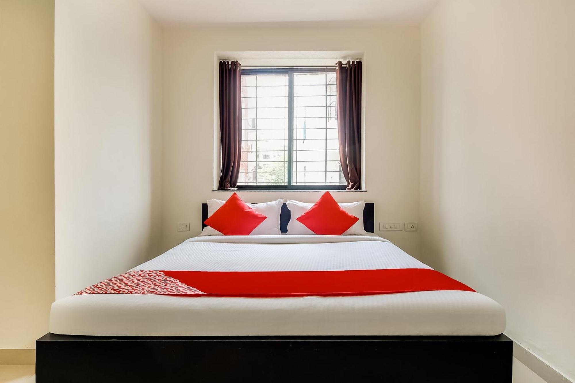 Hotel O Galaxy Near Inox Πούνε Εξωτερικό φωτογραφία